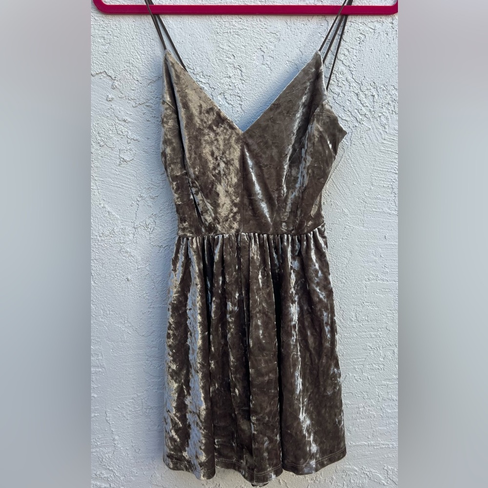 Gold velvet romper ✨ super cute for any nice event